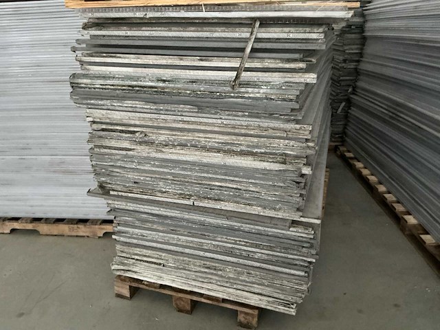 Polycarbonaat platen (4000x) - afbeelding 10 van  30