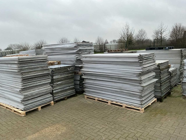 Polycarbonaat platen (4000x) - afbeelding 19 van  30