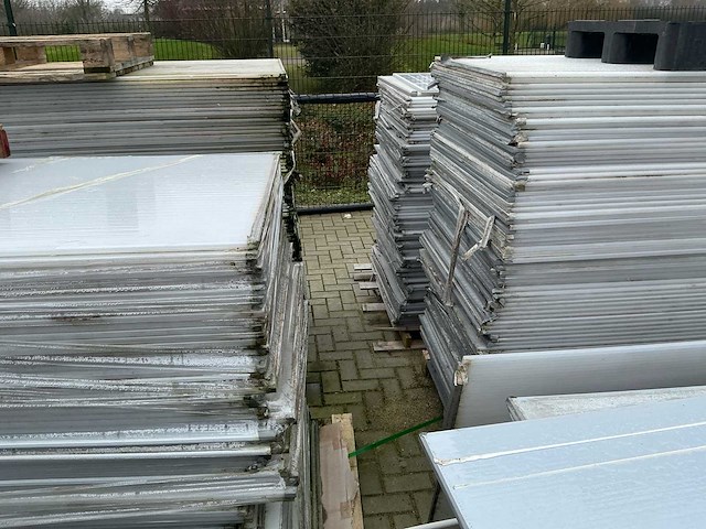 Polycarbonaat platen (4000x) - afbeelding 22 van  30