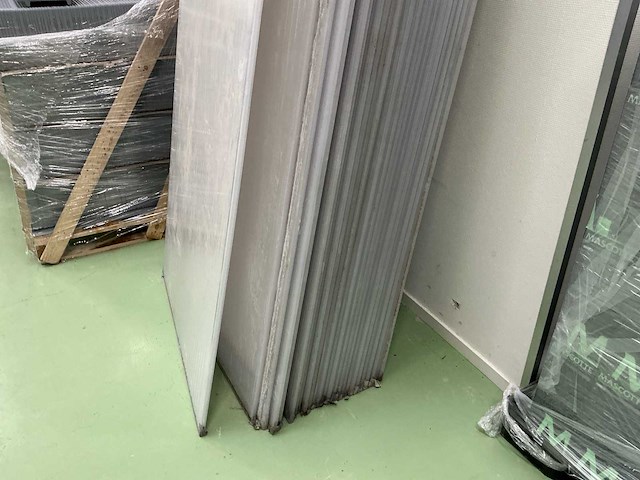 Polycarbonaat platen (4000x) - afbeelding 25 van  30