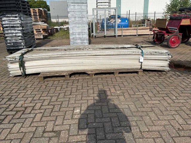 Polycarbonaat platen dakmateriaal (42x) - afbeelding 2 van  9
