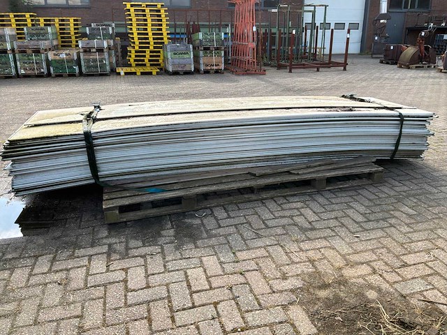 Polycarbonaat platen dakmateriaal (42x) - afbeelding 6 van  9