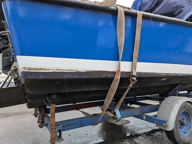 Polyerster boot met trailer - afbeelding 8 van  41