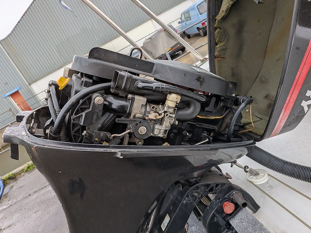 Polyerster boot met trailer - afbeelding 15 van  41