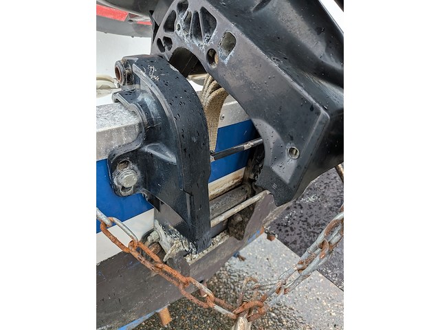 Polyerster boot met trailer - afbeelding 17 van  41