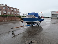 Polyerster boot met trailer - afbeelding 12 van  41