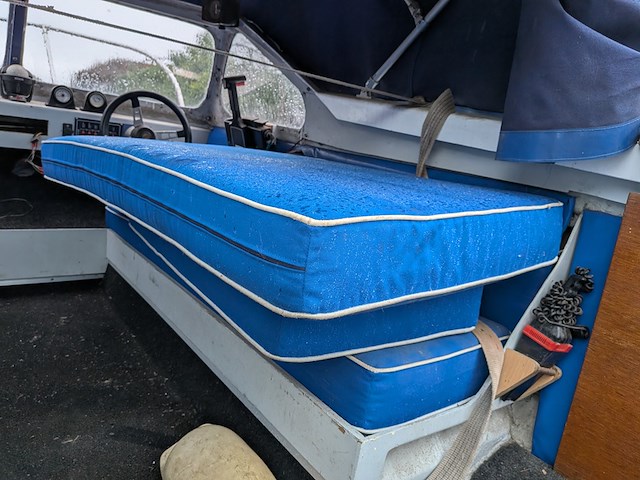 Polyerster boot met trailer - afbeelding 32 van  41