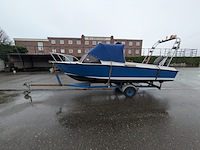 Polyerster boot met trailer - afbeelding 23 van  41