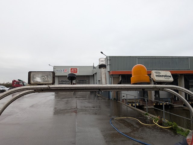 Polyerster boot met trailer - afbeelding 36 van  41