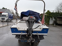 Polyerster boot met trailer - afbeelding 37 van  41