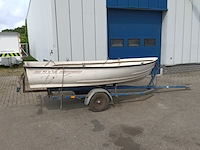 Polyester boot, pl39fish met boottrailer - afbeelding 3 van  10