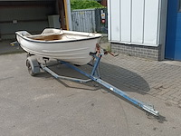 Polyester boot, pl39fish met boottrailer - afbeelding 4 van  10
