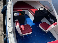 Polyester kajuitboot, kmv, met mercury f 15 el buitenboordmotor op pega boottrailer - afbeelding 2 van  31