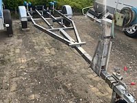 Polyester kajuitboot, kmv, met mercury f 15 el buitenboordmotor op pega boottrailer - afbeelding 3 van  31