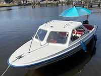 Polyester kajuitboot, kmv, met mercury f 15 el buitenboordmotor op pega boottrailer - afbeelding 8 van  31