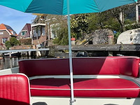 Polyester kajuitboot, kmv, met mercury f 15 el buitenboordmotor op pega boottrailer - afbeelding 16 van  31