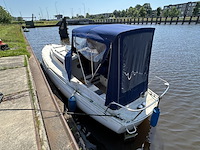 Polyester kajuitzeilboot met inboard motor - afbeelding 8 van  15