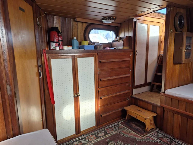 Polyester kruiser - motor yacht - afbeelding 3 van  49