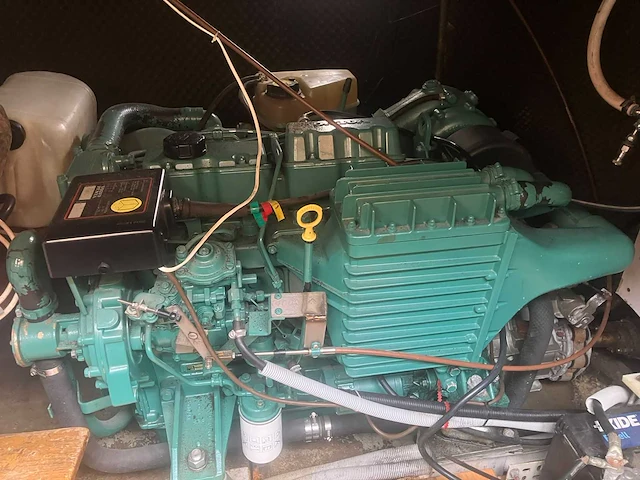 Polyester kruiser - motor yacht - afbeelding 44 van  49
