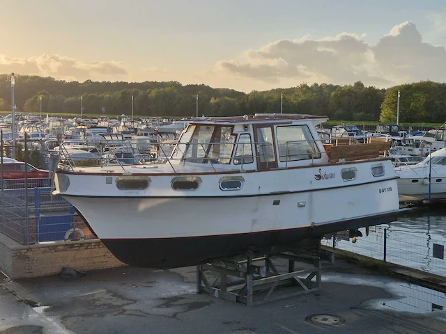 Polyester kruiser - motor yacht - afbeelding 17 van  49