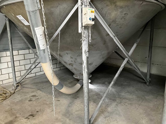 Polyester mengsilo - afbeelding 6 van  10