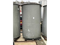 Polyester opslagtank - afbeelding 3 van  4