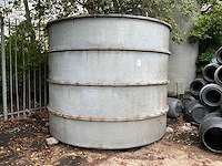 Polyester opslagtank - afbeelding 1 van  3