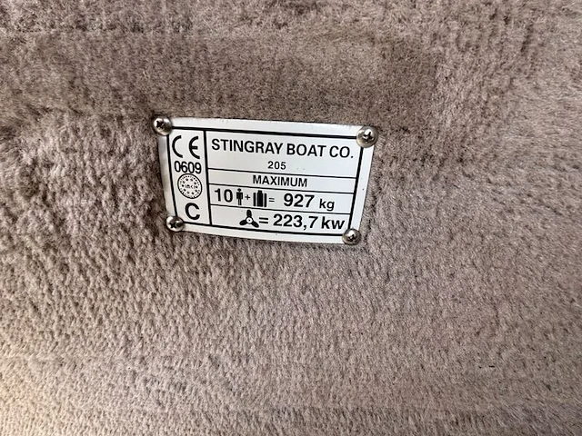 Polyester speedboot met inboard motor, stingray, (58-02-yn) - afbeelding 7 van  40