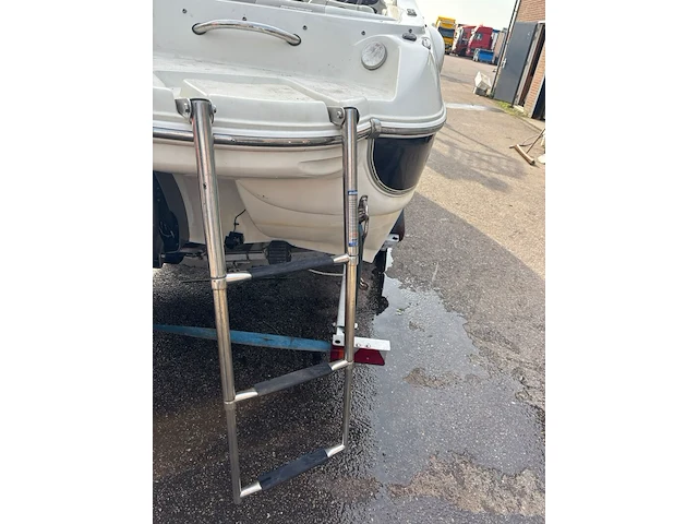 Polyester speedboot met inboard motor, stingray, (58-02-yn) - afbeelding 8 van  40