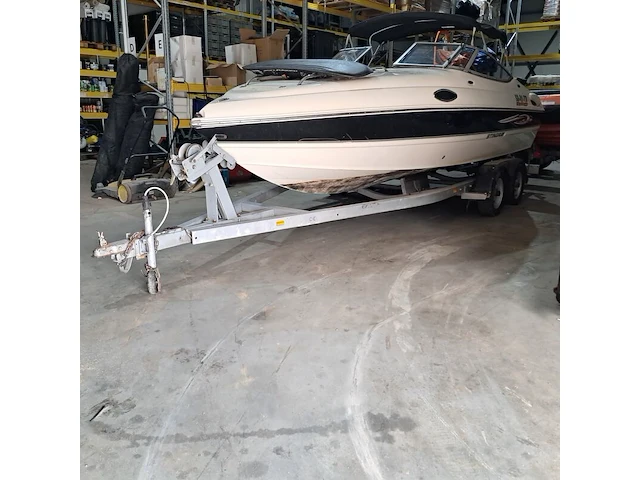 Polyester speedboot met inboard motor, stingray, (58-02-yn) - afbeelding 14 van  40