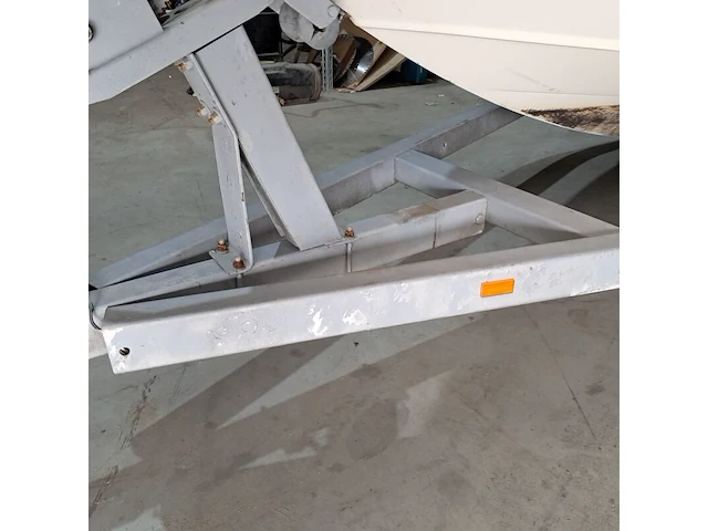Polyester speedboot met inboard motor, stingray, (58-02-yn) - afbeelding 21 van  40