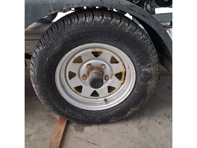 Polyester speedboot met inboard motor, stingray, (58-02-yn) - afbeelding 25 van  40
