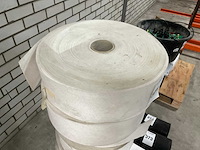 Polyester vlies op rol (7x) - afbeelding 1 van  3