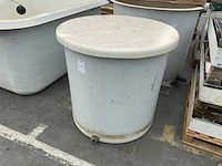 Polyester waterreservoir