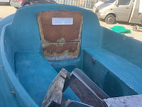 Polyester zeilboot met trailer - afbeelding 4 van  9