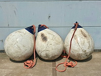 Polyform - a6 - fender (3x) - afbeelding 1 van  3