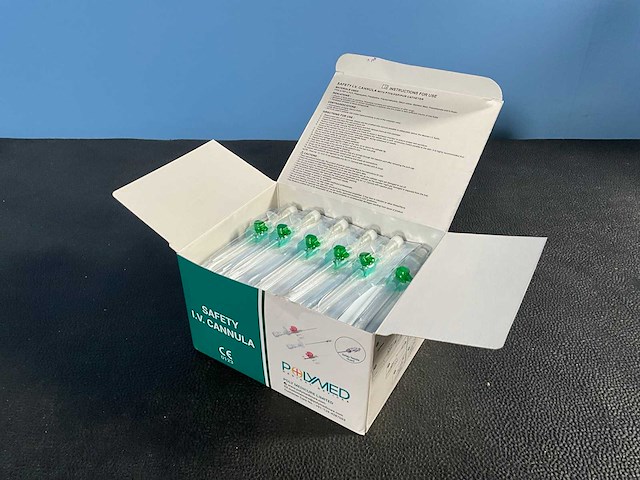 Polymed - veilige i.v. naalden - adva 18gx45mm (box/50) (76x) - afbeelding 1 van  6