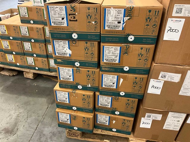 Polymed - veilige i.v. naalden - adva 22gx25mm (box/50) (90x) - afbeelding 5 van  6