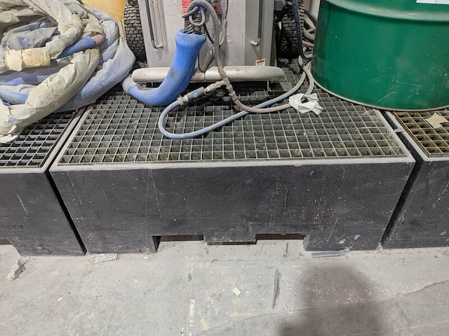 Polyurea doseerapparaat met divers toebehoren graco, reactor e-xp2 - afbeelding 22 van  30