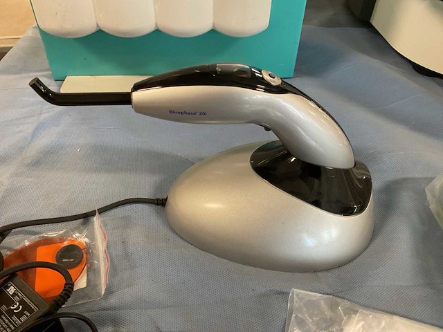 Polywave bluephase 20i dental light - afbeelding 3 van  8
