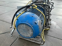 Pomp 110 kw met tank - afbeelding 12 van  13