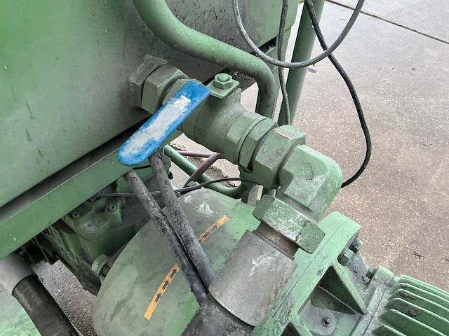 Pomp 55 kw met tank - afbeelding 2 van  16