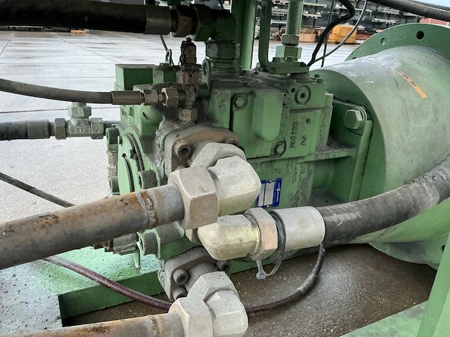 Pomp 55 kw met tank - afbeelding 3 van  16