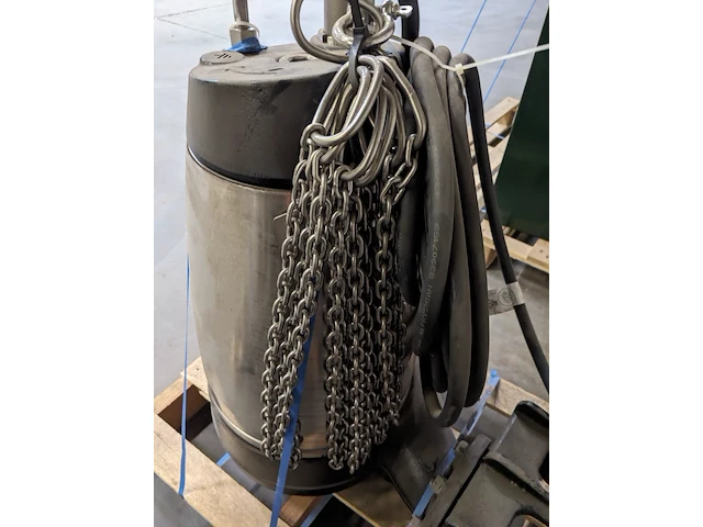 Pomp installatie met schakelkast t.b.v. infra project, grundfos - afbeelding 10 van  93