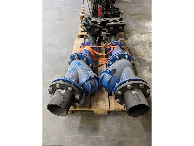 Pomp installatie met schakelkast t.b.v. infra project, grundfos - afbeelding 11 van  93