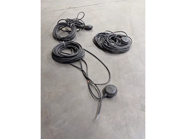 Pomp installatie met schakelkast t.b.v. infra project, grundfos - afbeelding 64 van  93