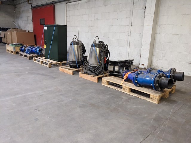 Pomp installatie met schakelkast t.b.v. infra project grundfos - afbeelding 12 van  93