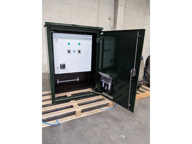 Pomp installatie met schakelkast t.b.v. infra project grundfos - afbeelding 32 van  93