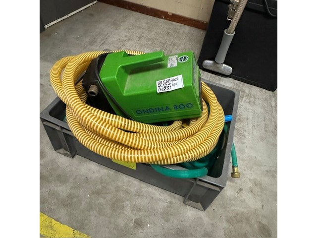 Pomp met slangen, pompes guinard, ondina 800 - afbeelding 2 van  5