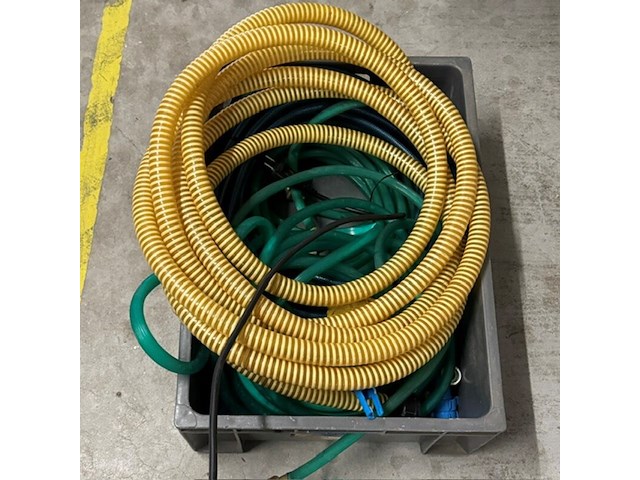 Pomp met slangen, pompes guinard, ondina 800 - afbeelding 5 van  5
